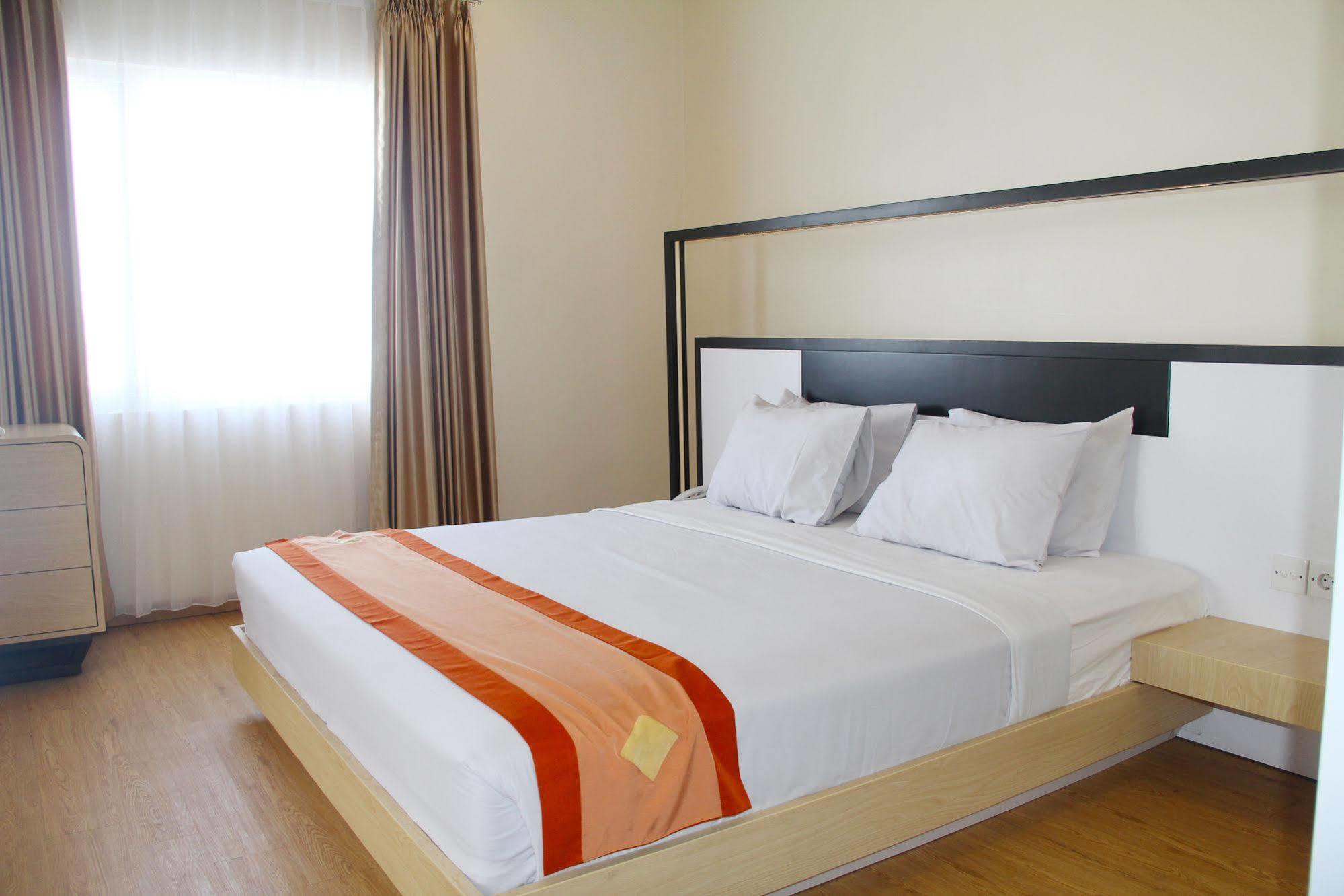 Buana Lestari Hotel Balikpapan  Exterior photo